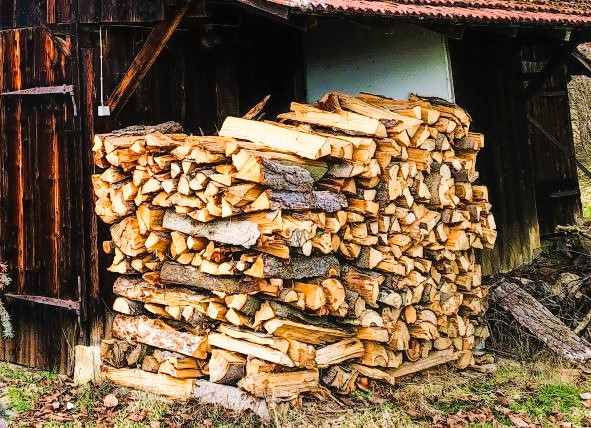 Bauernhaus kaufen Zolllernalbkreis mit Holzlage Bauernhaus kaufen Zolllernalbkreis mit Holzlage