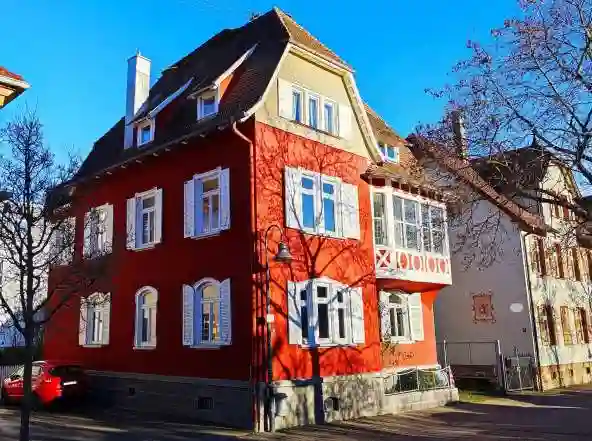 Haus Rottenburg beim Eugen-Bolz-Gymnasium bei der Erberhardstraße