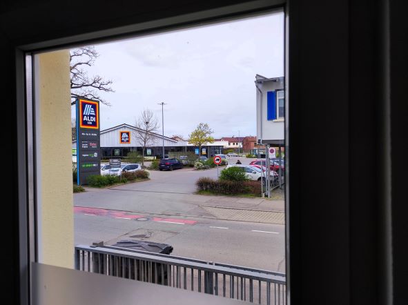 gegenbüber ist der Aldi von Rottenburg