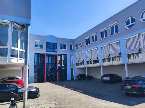 Außenansicht der modernen Büroflächen in Rottenburg, Maieräckerstraße