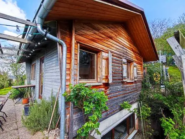 Treppenaufgang zum ausgebauten Dachgeschoss.