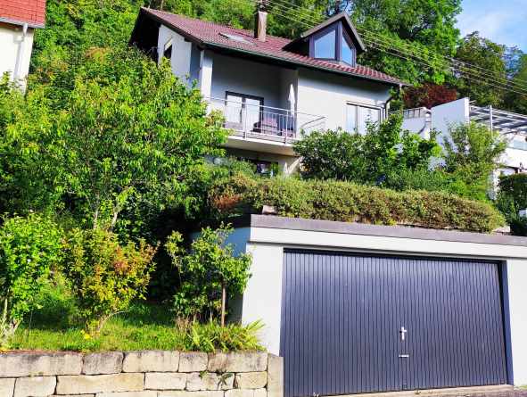 Immobilien Tübingen (Kreis): Wohnhaus in der Neckarhalde von Rottenburg