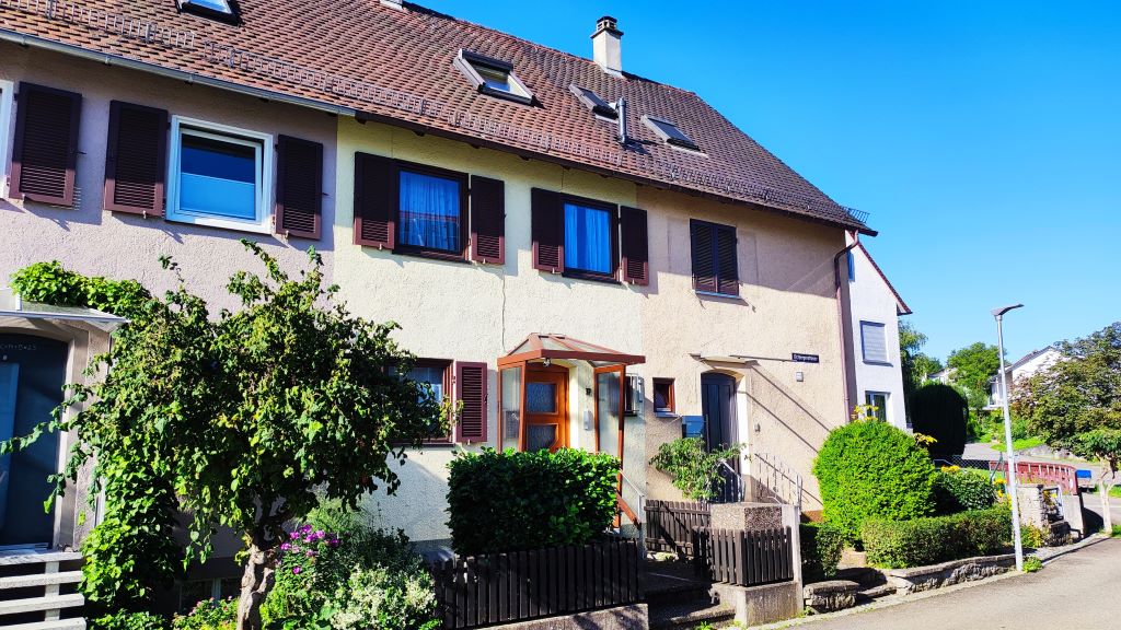 Haus kaufen Reihenhaus Erzbergerstraße 37 72108 Rottenburg zu verkaufen